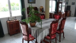 Dining - Vrbo Property (Toujouse)