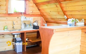 Cabin, 2 phòng ngủ, ban công | Nội thất