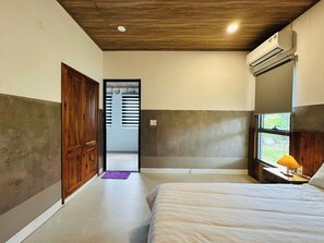 2 bedrooms, iron/ironing board, WiFi, bed sheets - The Aurora Retreat Ong Lang Beach Phu Quoc (Phú Quốc)