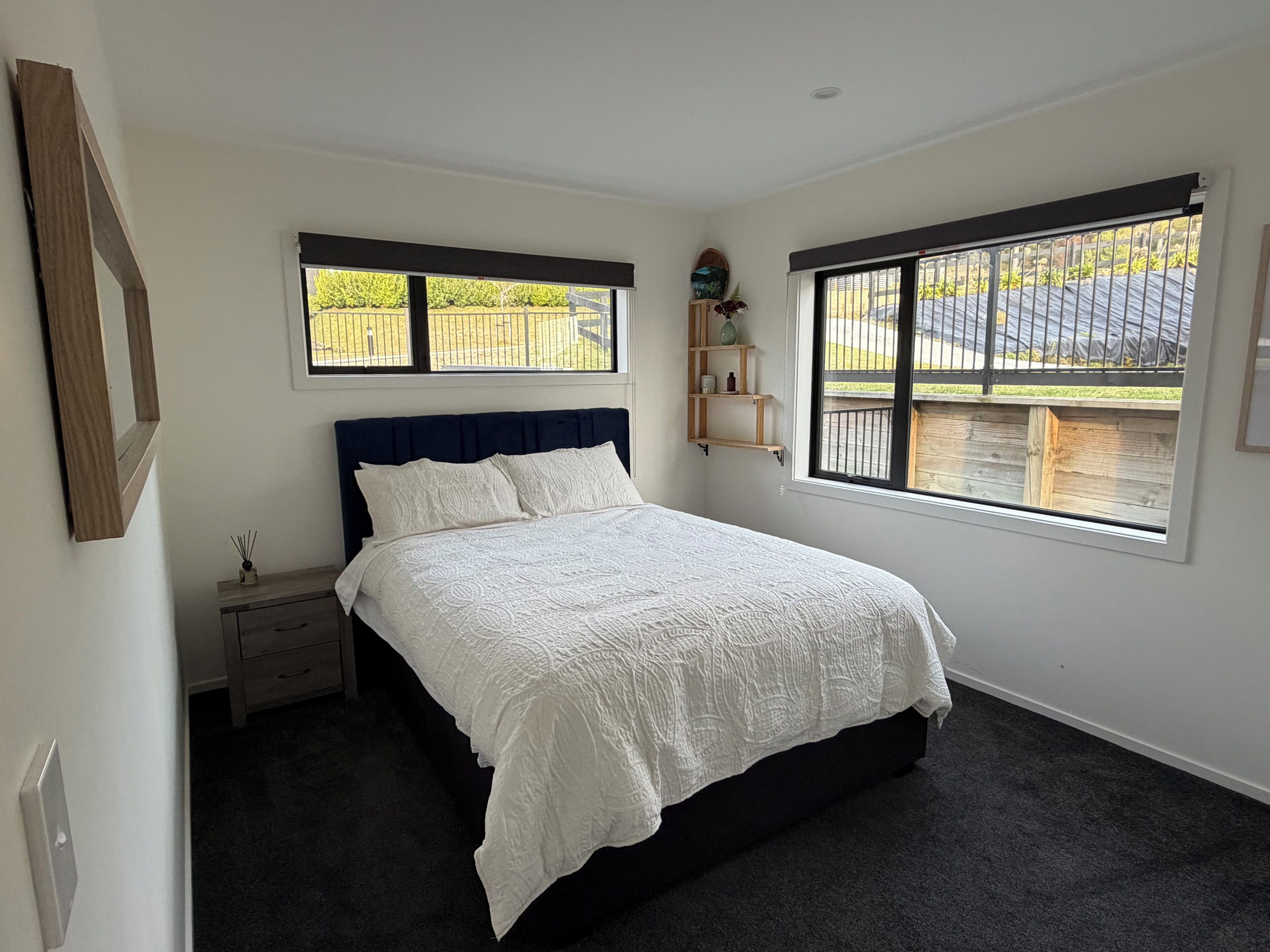 Travel crib, WiFi (free), bed sheets
