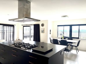 Spielezimmer