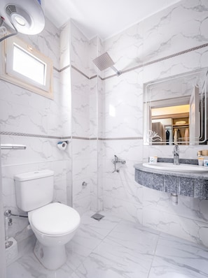 Bathroom - HANA GRANA HOTEL  (tenth of Ramadan City)