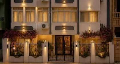 HANA GRANA HOTEL
