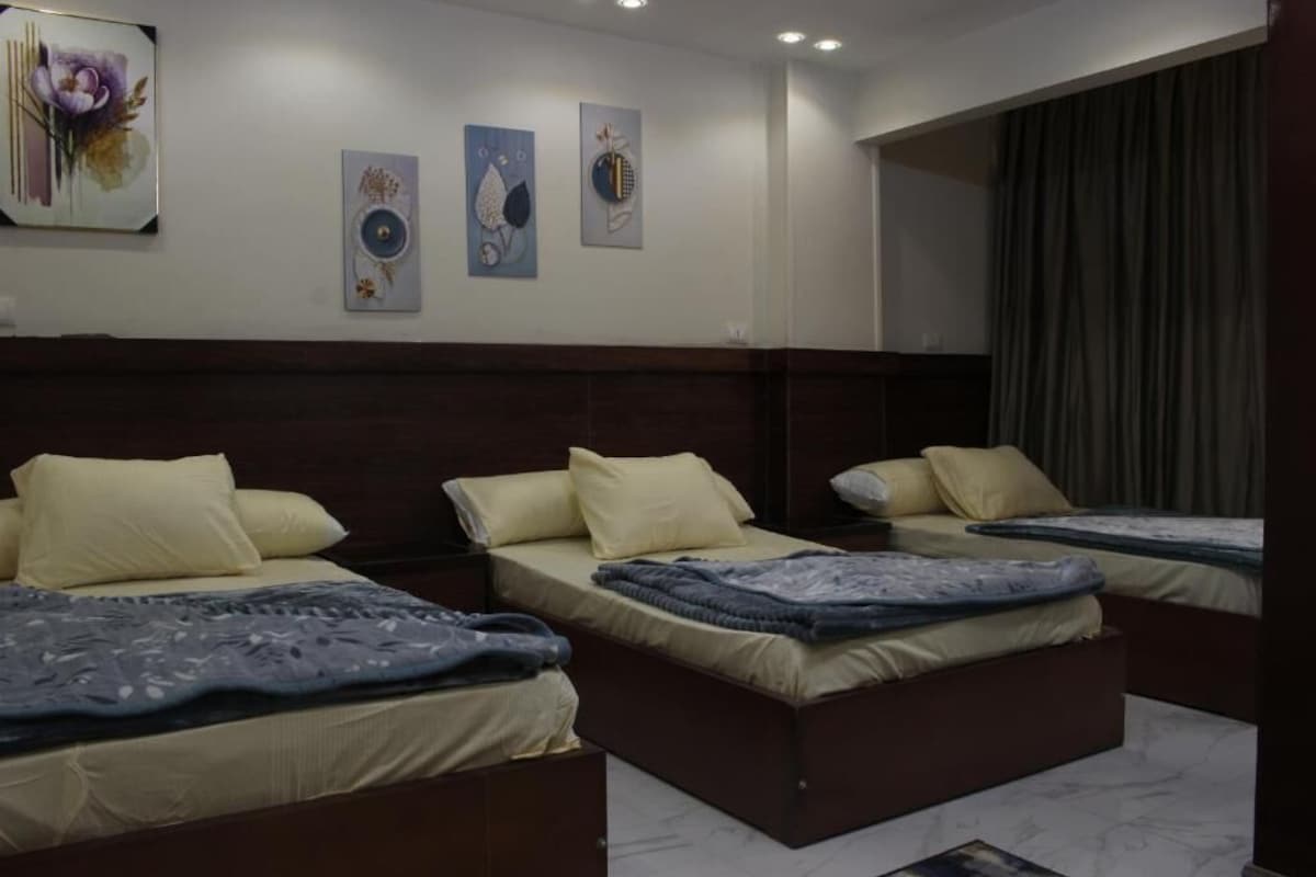 In-room safe, soundproofing, free WiFi