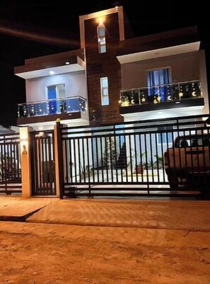 Exterior - Vrbo Property (Santiago de los Caballeros)