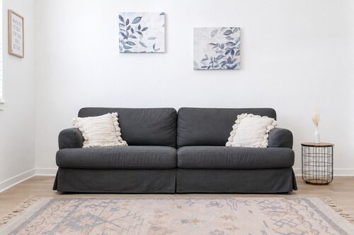 Stunning 1BR Getaway I Washer-Dryer-Pool
