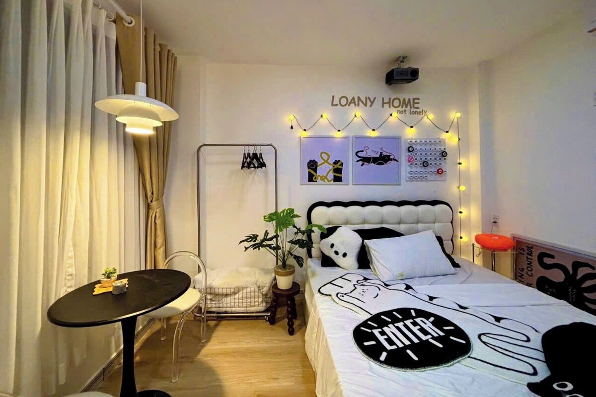 Luxury Room | Desk, free WiFi