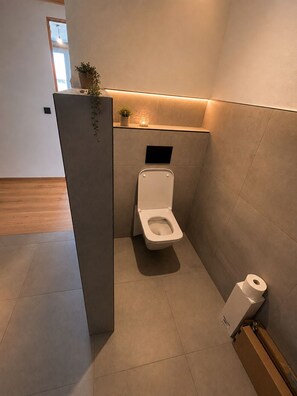 Bathroom - Vrbo Property (Pfronten)