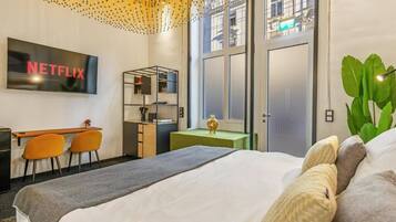 Apartment, 1 King Bed, City View | Iron/ironing board (on request), free WiFi