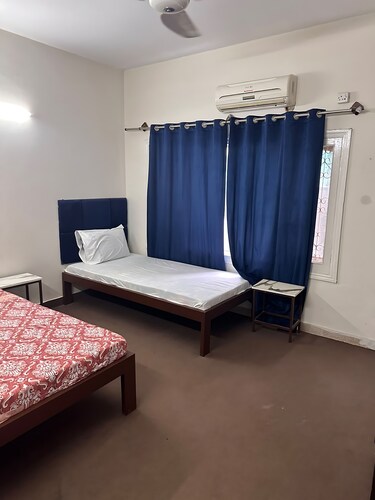 Qaya Guest House