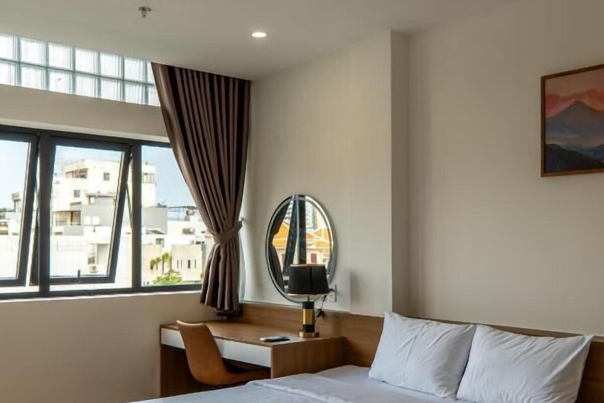 Deluxe Studio, City View