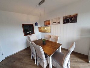 Unclassified image, 4 of 18, button - Op'n Rugenbarg Vacation Rental Kugekbake H60 (Cuxhaven)