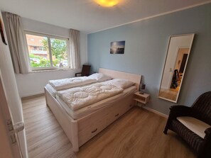 Unclassified image, 3 of 17, button - Op'n Rugenbarg Vacation Rental Scharhörn H62 (Cuxhaven)