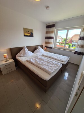 Unclassified image, 4 of 19, button - Op'n Rugenbarg Vacation Rental Weser H64 (Cuxhaven)