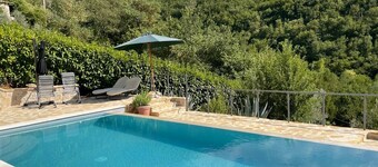 The Belvedere in Scheggino - A country house with a pool and a stunning view