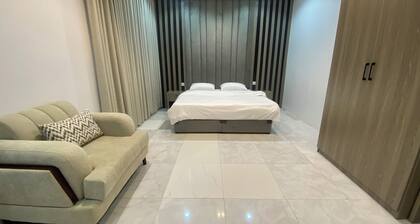 Studio Apartment in Al Hamdaniyah-J4