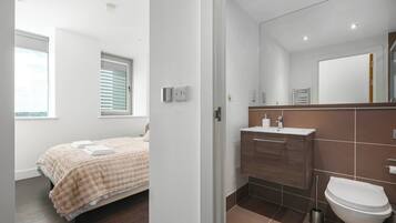 Condo, 2 Bedrooms, Accessible | Bathroom