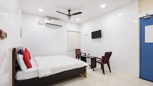 Ảnh chưa phân loại, 2 trong số 9 ảnh, nút