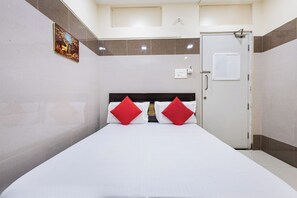 Room - Sapthami Luxury Rooms (Guntur)