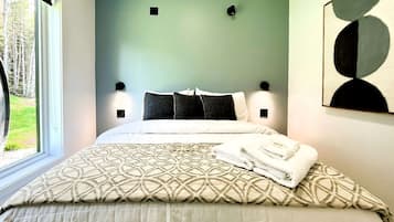 WiFi, bed sheets