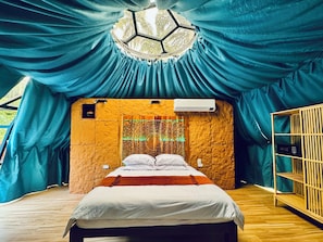 Room - Karuna Siargao Glamping (Burgos)