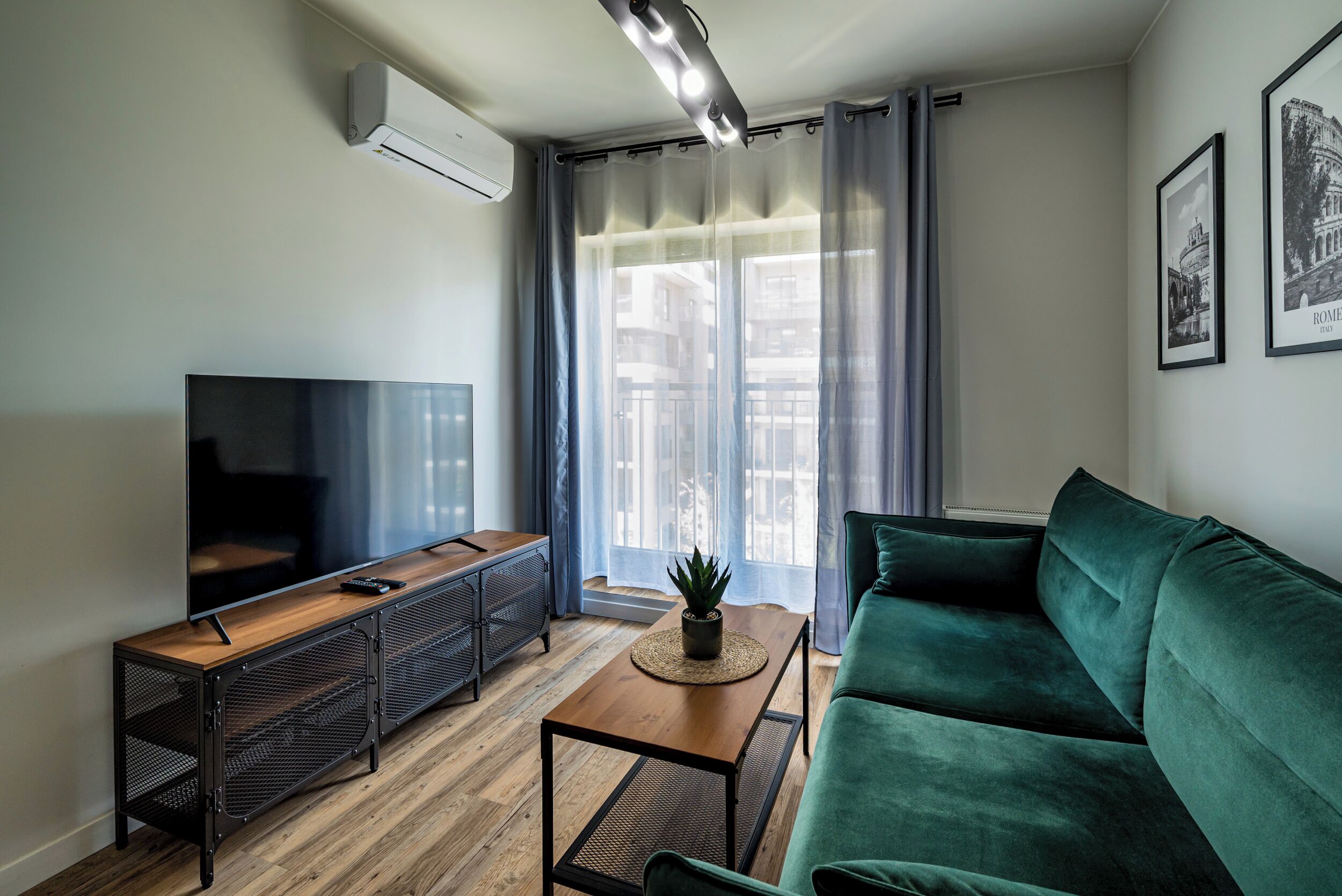 Apartment | Living room | Smart TV
