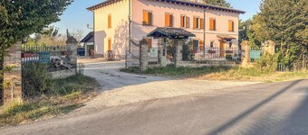 Apartment Dalia - Agritourism Garzolè