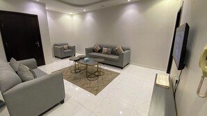 Family Apartment | Living area - Avenor Apartments J6 – 3-Bedroom Apartment with Living Room, Kitchen & 2 Bathrooms | Al Hamdaniyah (Jeddah)