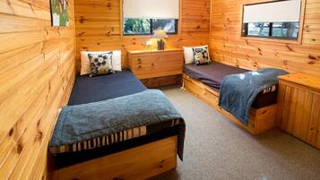 1 bedroom, iron/ironing board, bed sheets