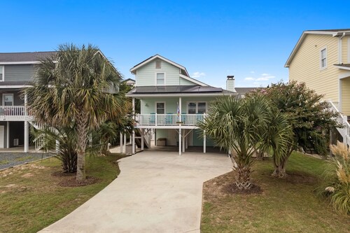 Birdie Dunes | Private Pool | Walk to Beach | Holden Beach