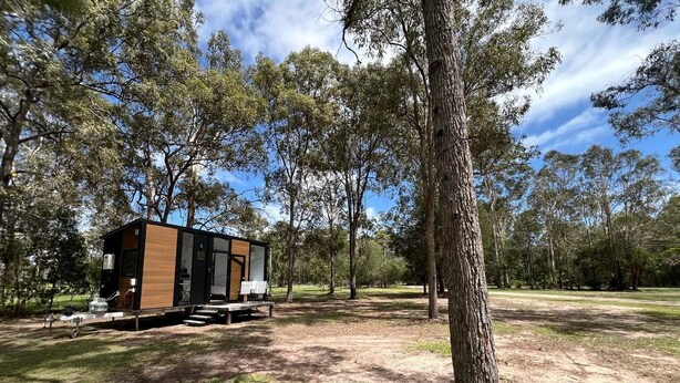 Miscellaneous - Luminous Tiny House Near the Coast in New South Wales (Booral)
