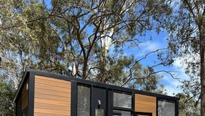 Exterior - Luminous Tiny House Near the Coast in New South Wales (Booral)