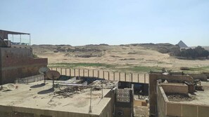 Exterior - OPaa Pyramids  (Giza Governorate)