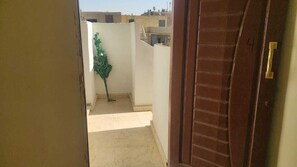 Interior entrance - OPaa Pyramids  (Giza Governorate)