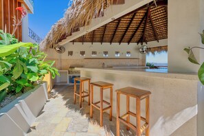 Terrace/patio - Casa Montaña | Resort-like Oceanview Home (Playa Hermosa)