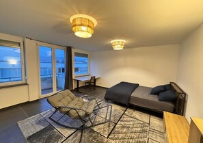 Unclassified image, 5 of 83, button - Hotelikum (Heilbronn)