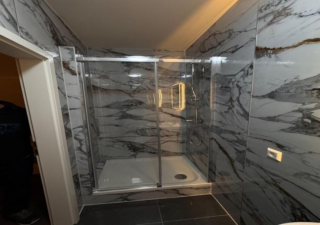 Doppelzimmer, Stadtblick | Badezimmer