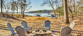 Soak, Boat & Play! Group Getaway on Lake Hartwell