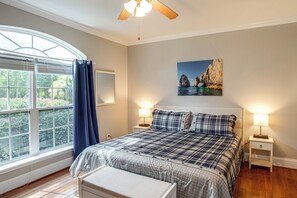 House (6 Bedrooms) | Interior - Pool, Dock & Sunset Views! Lake Wateree Retreat (Ridgeway)
