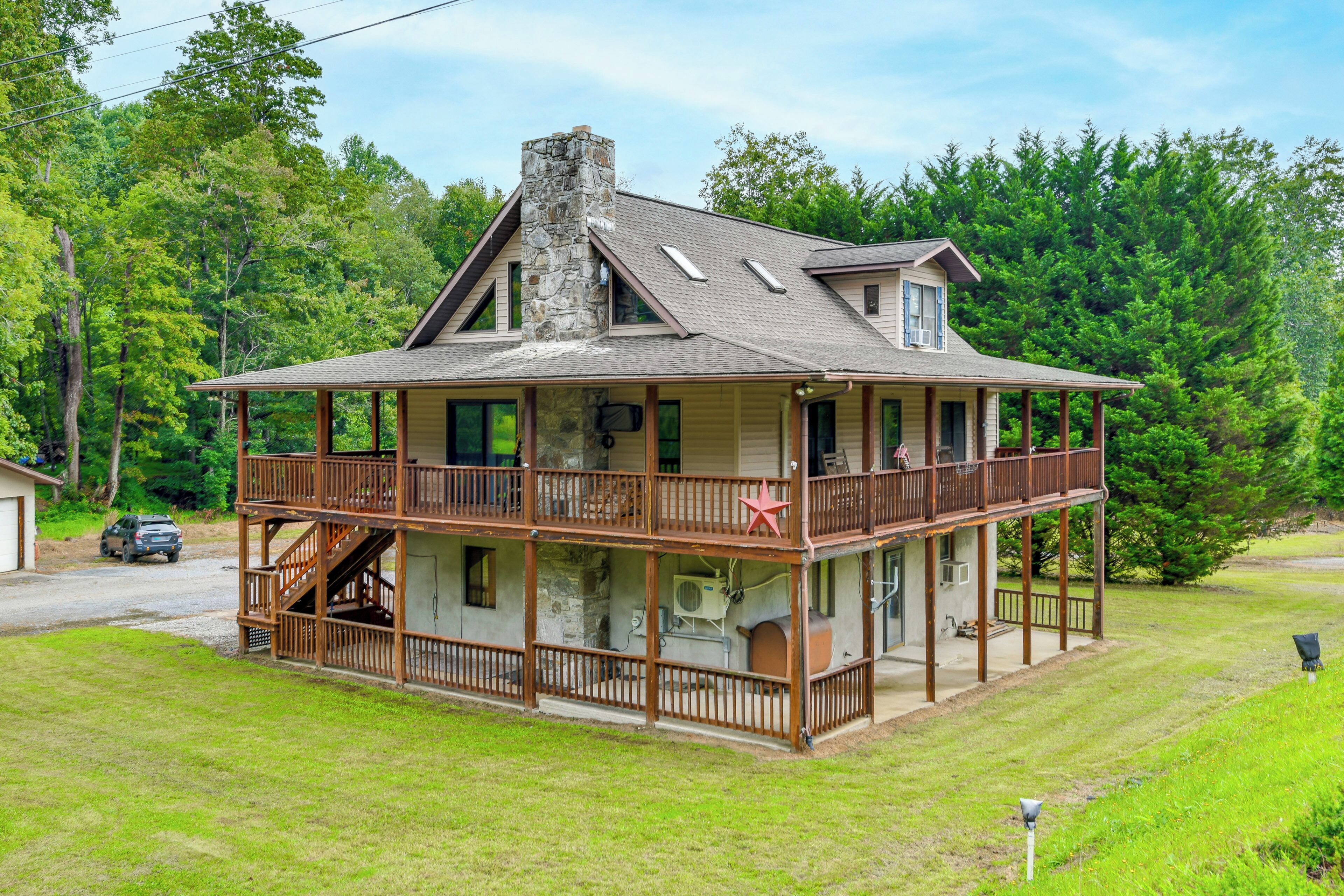House (2 Bedrooms) | Front of property