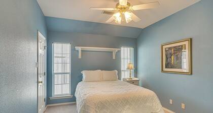 Spacious Backyard & Patio! Family Haven in Odessa