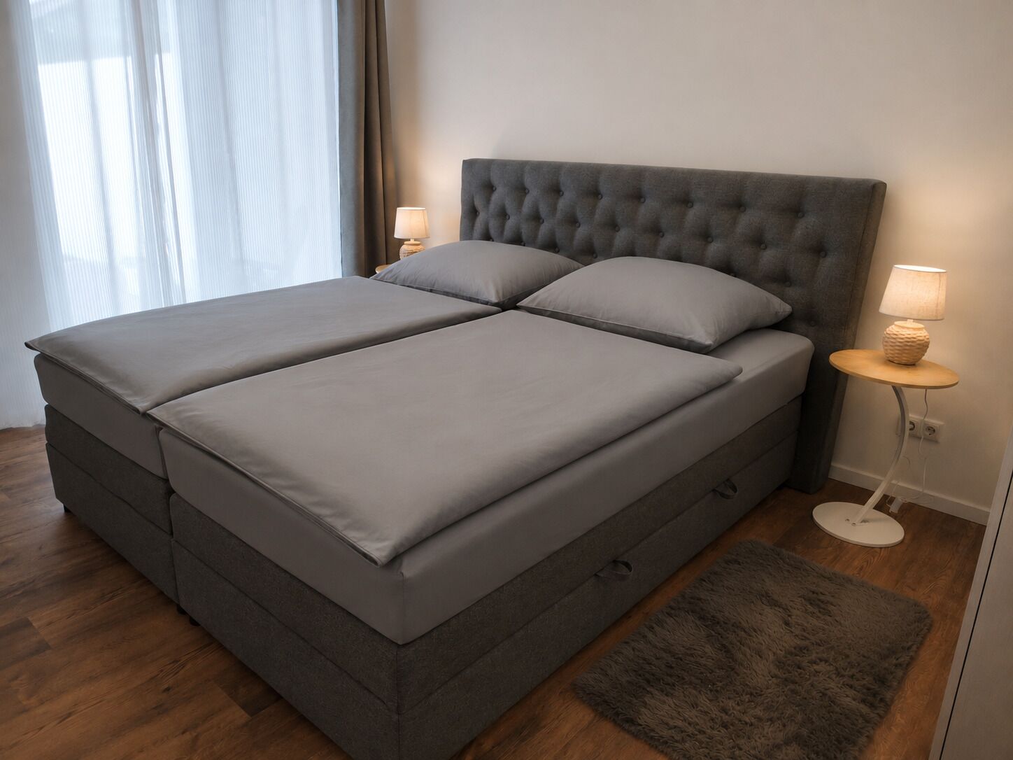WiFi (free), bed sheets