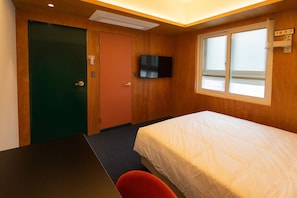 Desk, laptop workspace, free WiFi - Seojae Hotel (Iksan-si)