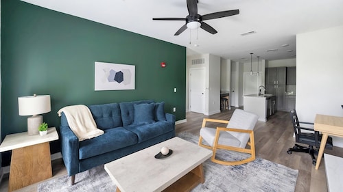 Landing Amazing 1bd, Gym