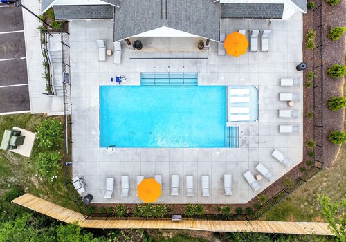 Landing Amazing 1bd, Gym