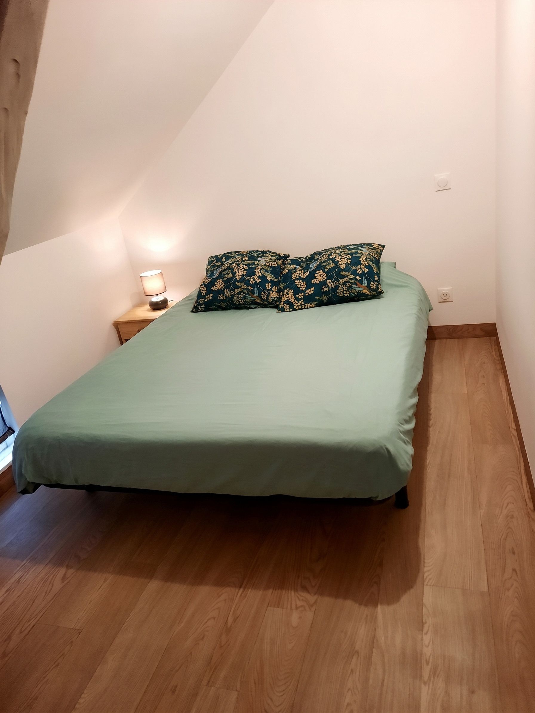 Double bed