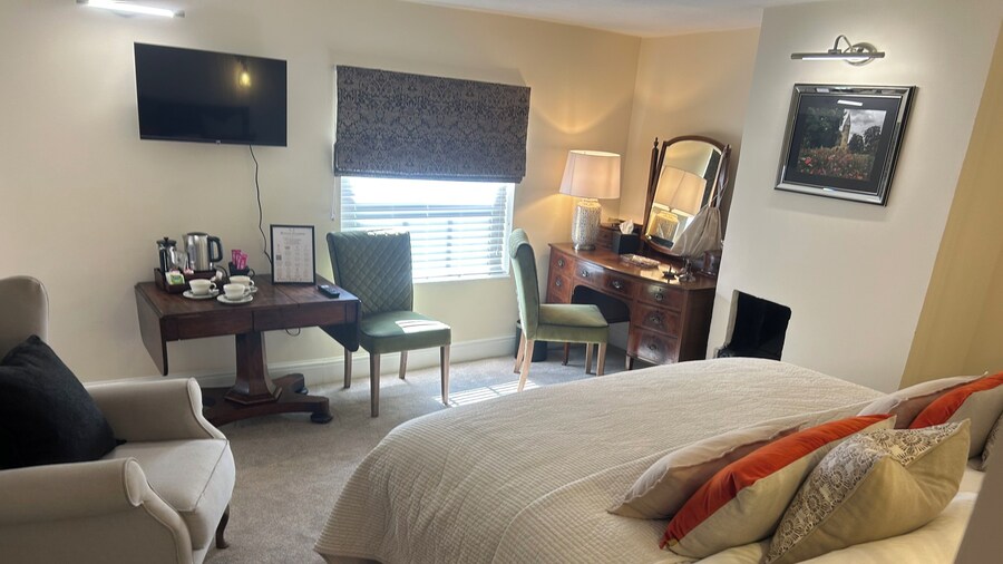 Townhouse Suites