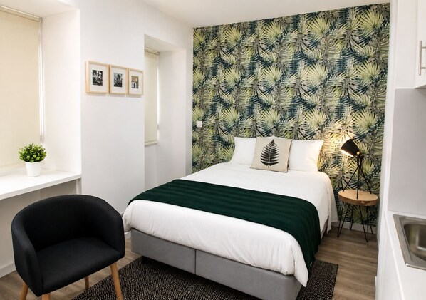 Room - Vrbo Property (Coimbra)