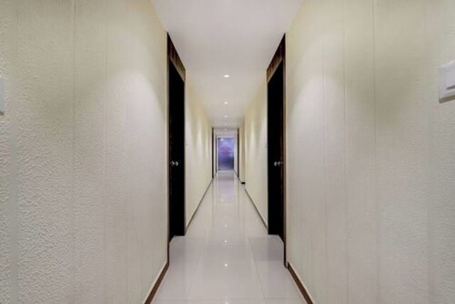 HOTEL ROSE PALACE