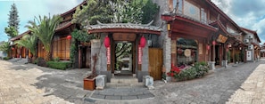 Unclassified image, 2 of 68, button - Lijiang Mingyuan Guesthouse (Lijiang)